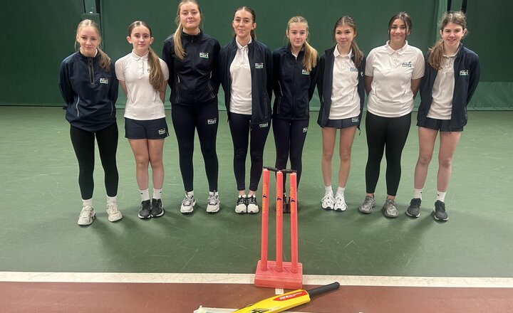 Image of Owzat for U15s cricket team finishing in second place