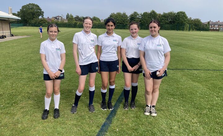 Image of Year 8 & 9 girls demonstrate passion and resilience in  South Ribble rounders tournament 