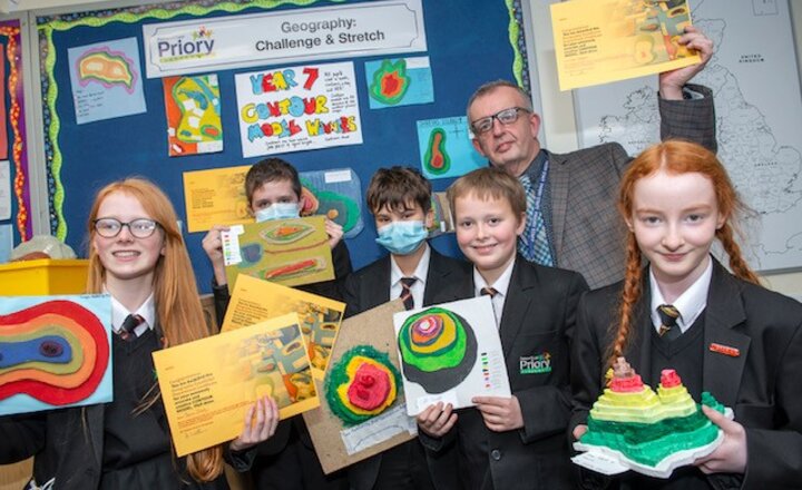 Image of Year 7 mark their lines in Geography