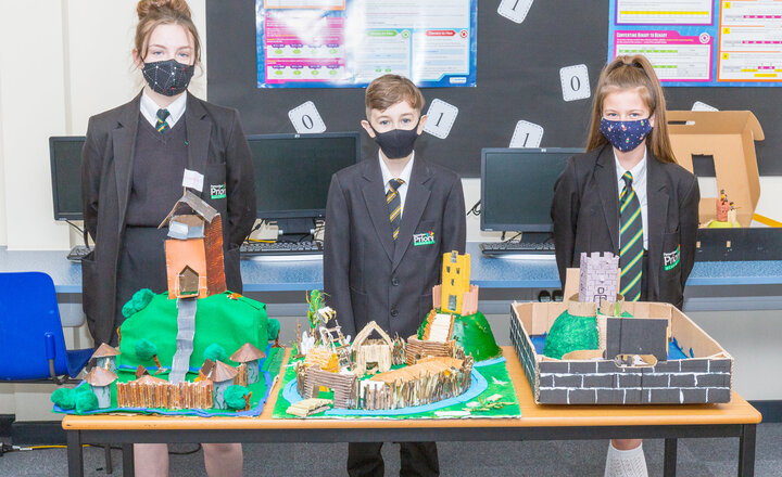 Image of Year 7 castle competition