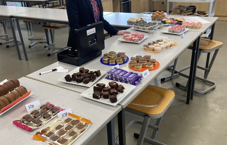 Image of Pupils are having a laugh at Comic Relief bake off