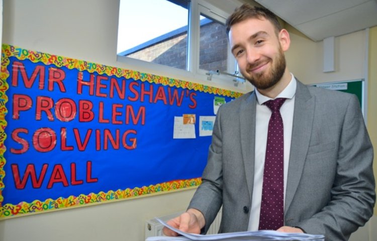 Image of Mr Henshaw appointed to north west Maths hub leadership role