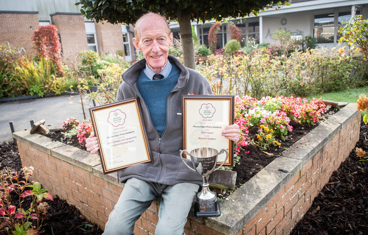 Image of We're North West in Blooms Triple Double Winners