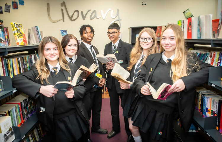 Image of Year 10 Pupils Train as Reading Mentors to Support Younger Readers