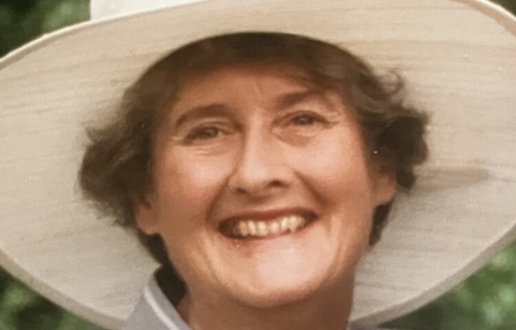 Image of IN MEMORY OF:  Mrs Fenwick (Sylvia)
