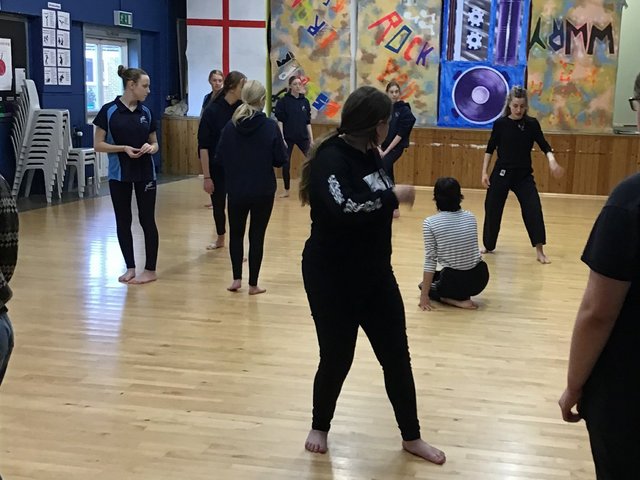 Image of Professional Dance Artists inspire Year 10