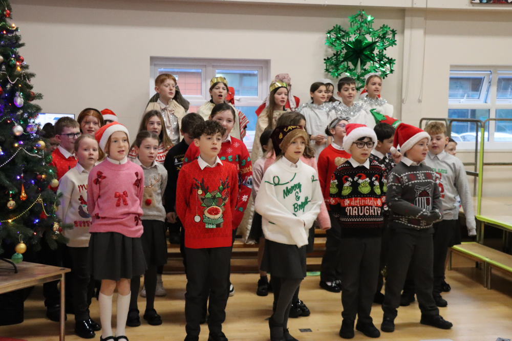 Image of Festive performances shine bright this Christmas!