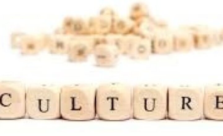 Image of Riverside School put their culture hats on
