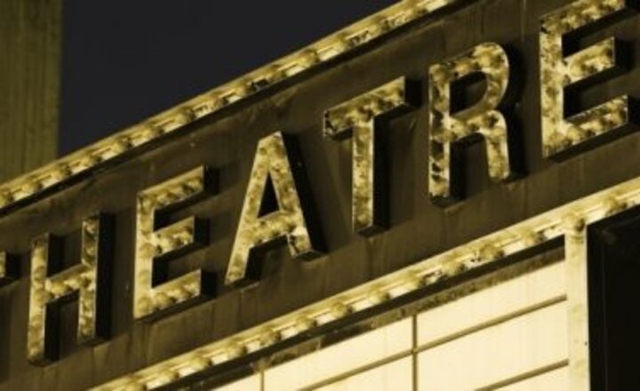 Image of Year 13 English Literature Students visit the Donmar Theatre in London