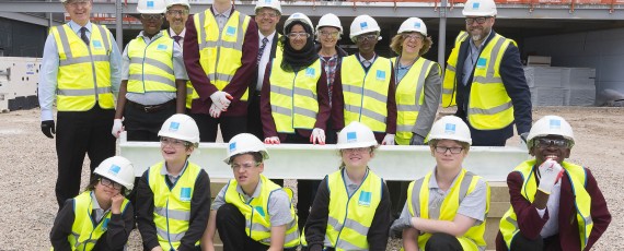 Image of Riverside Campus Topping-Out Ceremony