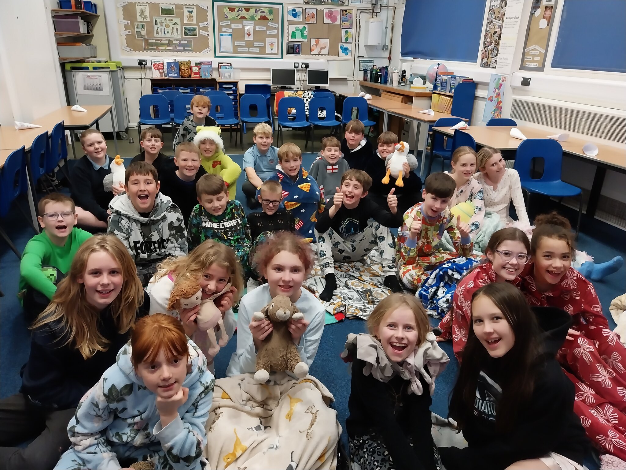 Image of Y6 Christmas Film Night