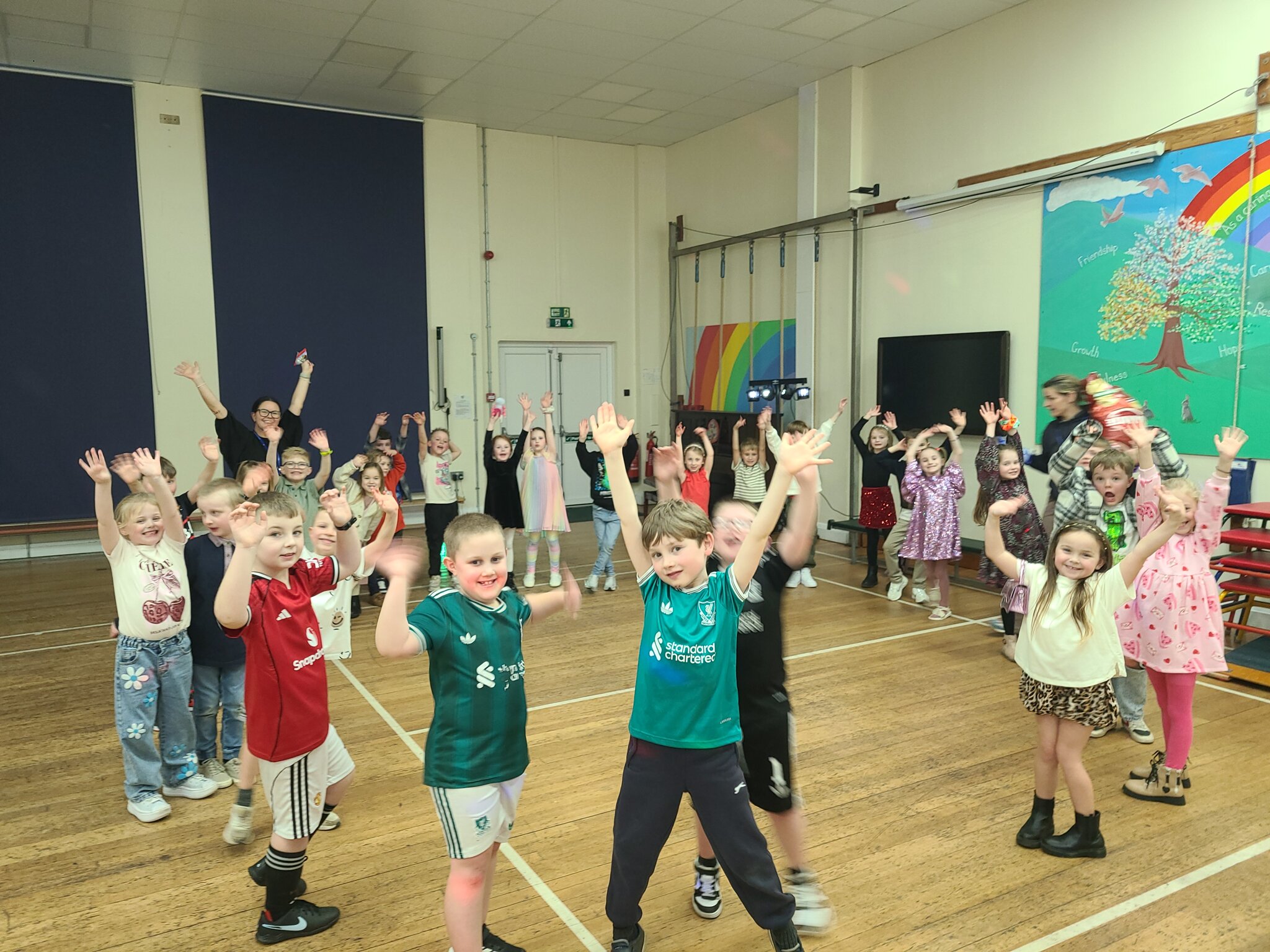 Image of Year 1 and Year 2 Valentine’s Disco ❤️