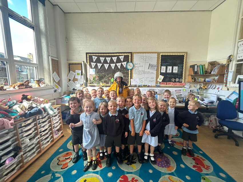 Image of Deputy Mayor and coastguard vist in reception class 2024