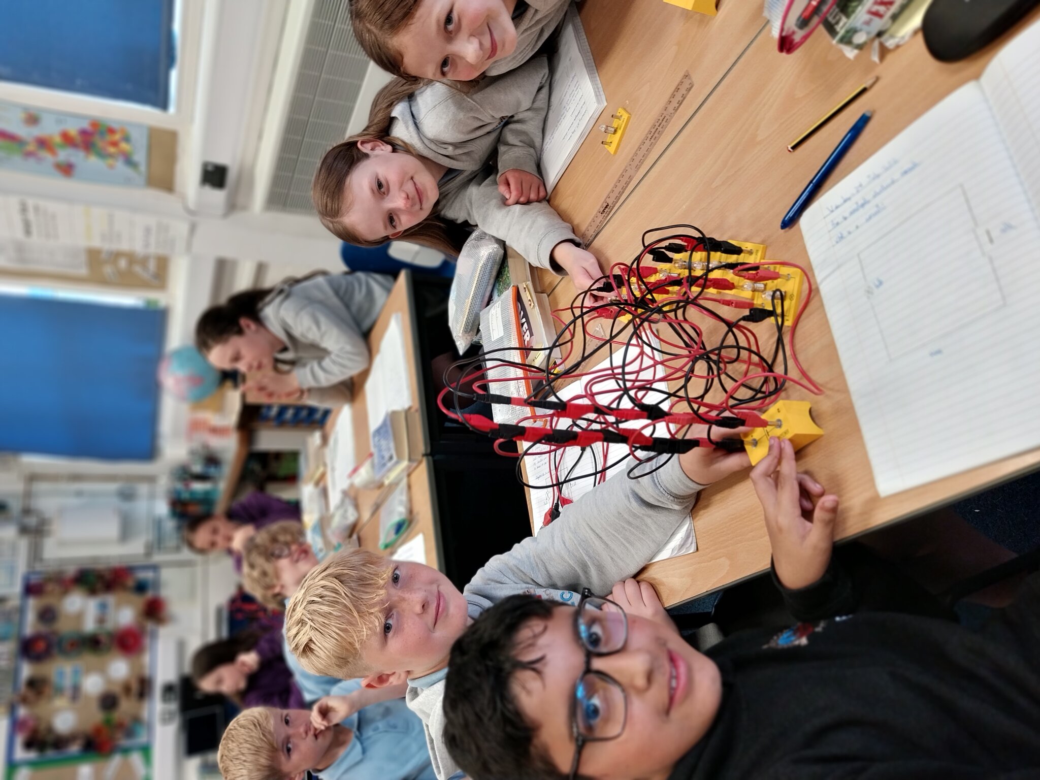 Image of Year 6 Electrical circuits