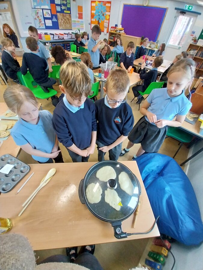 Image of Year 5 flatbreads and garlic butter 