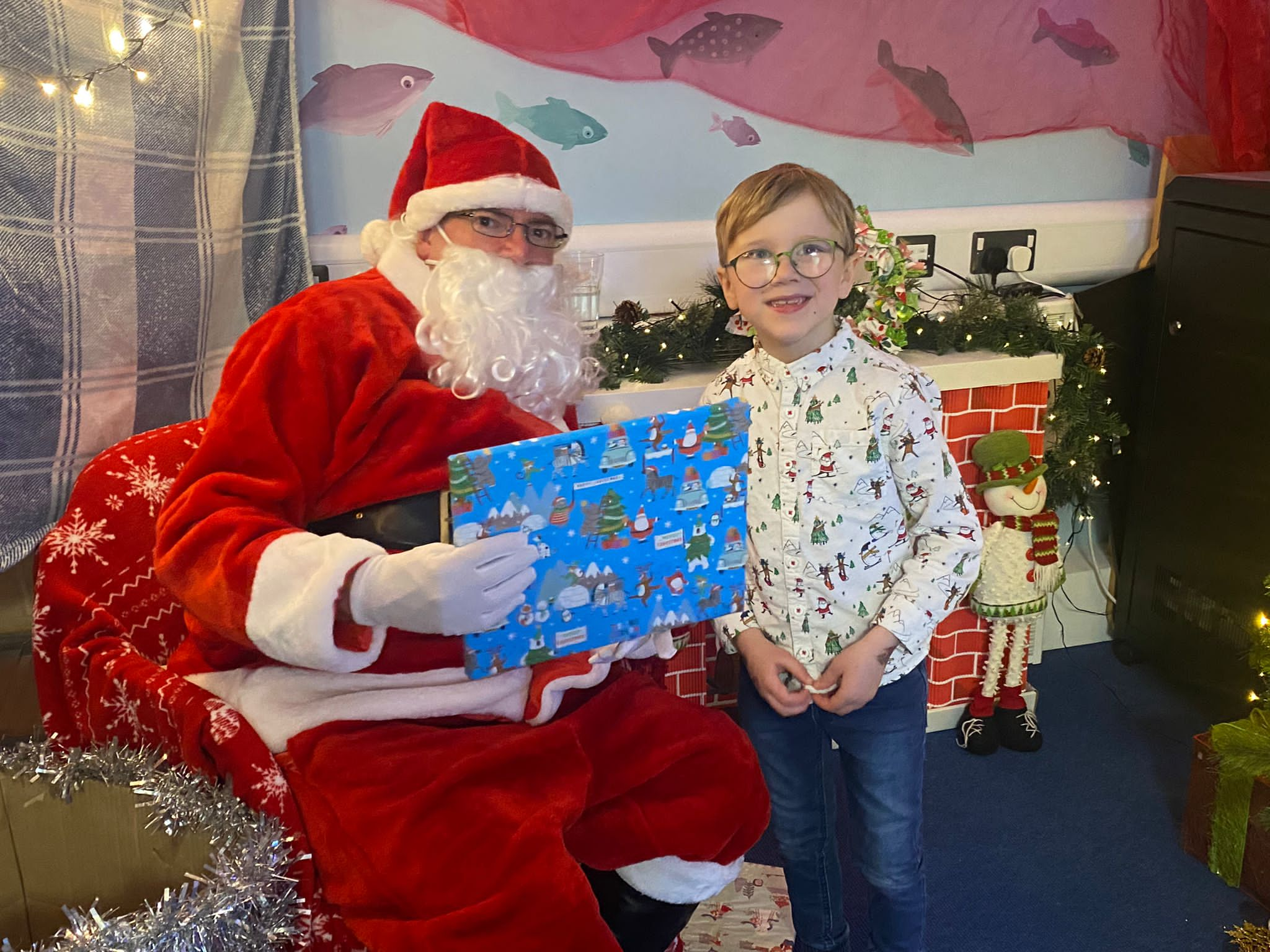 Image of Year 2 visit to Santa at the Christmas disco 