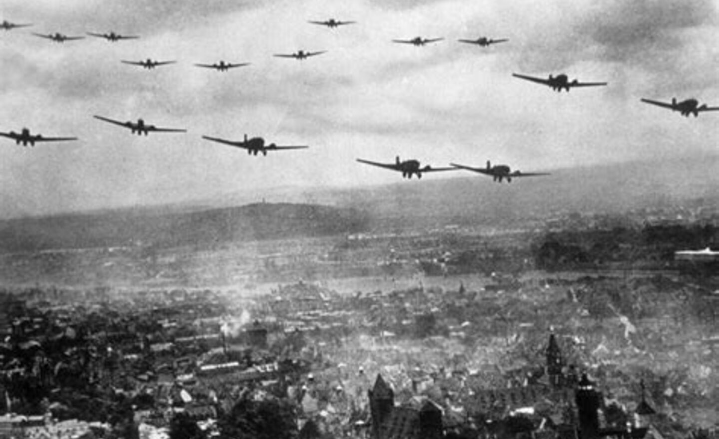 Image of Lightning War!