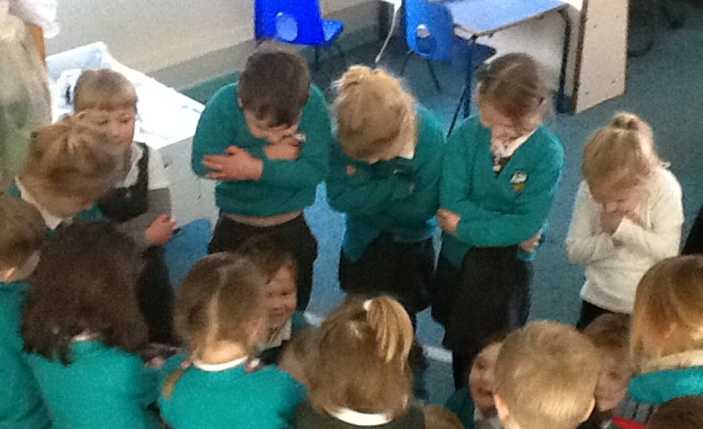 Image of How do Penguins keep warm?