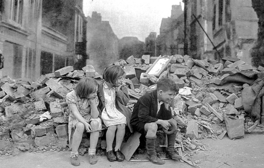 Image of Lightning War!