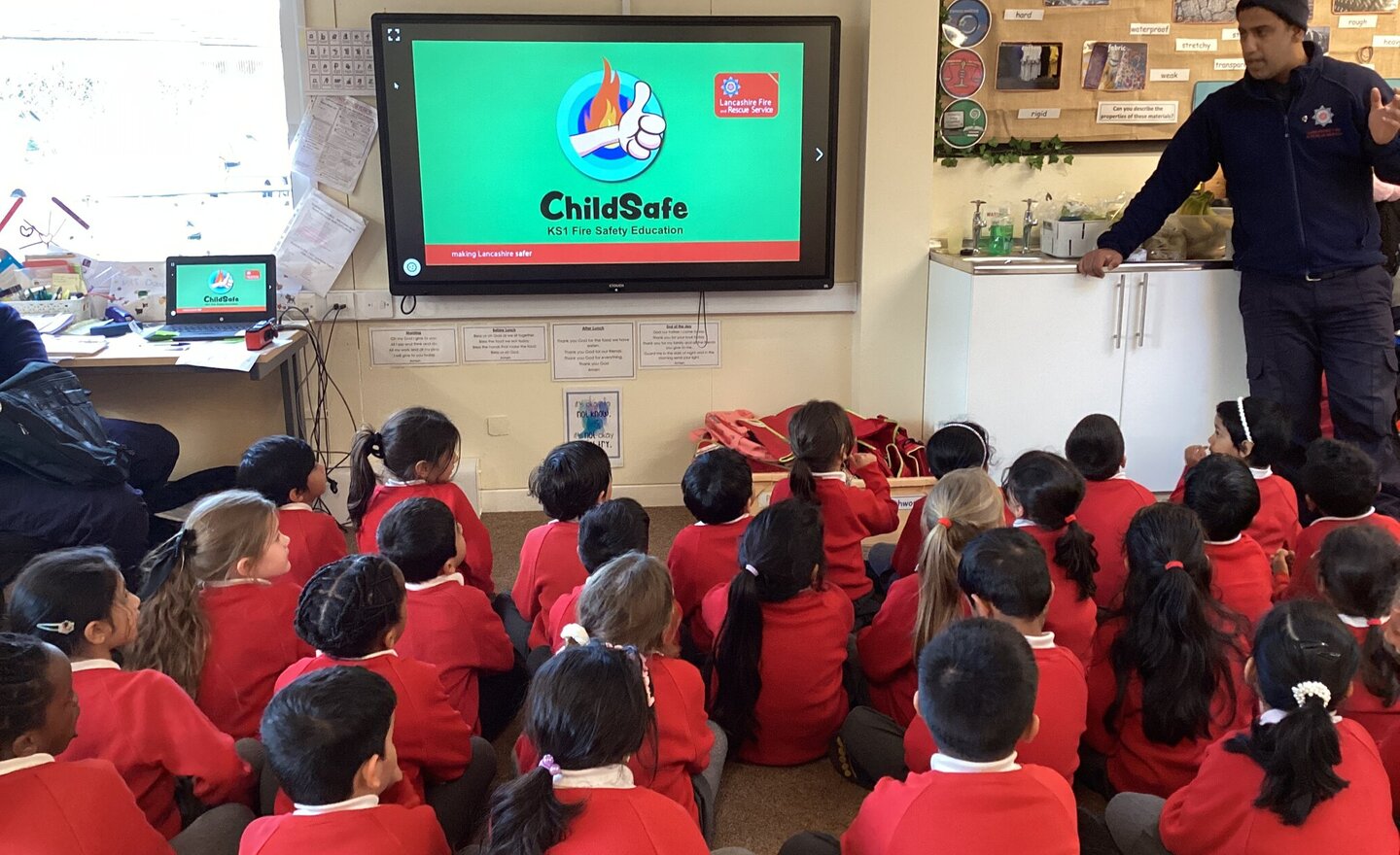 Image of Lancashire Fire Service visit to Beech