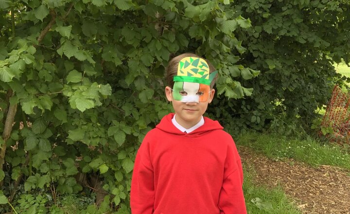 Image of Year 6 Mask Making & Reminders!