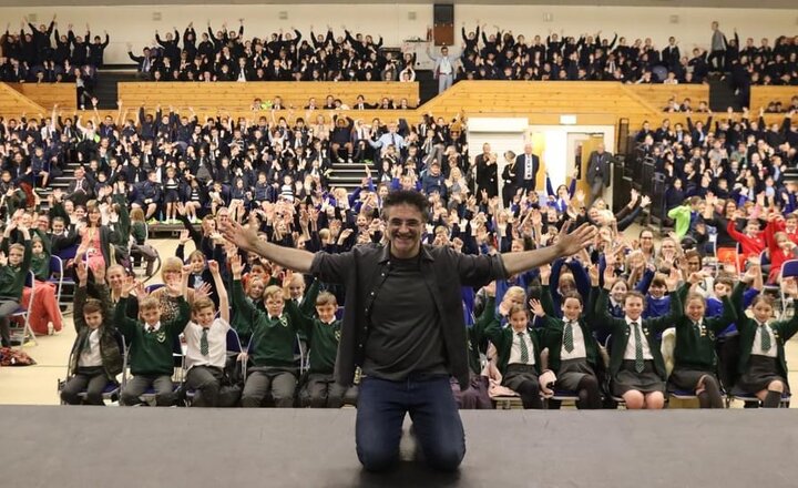 Image of Year 6 meet The Supervet!