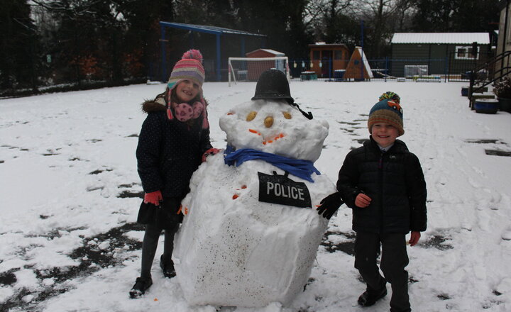 Image of Fun in the snow! 