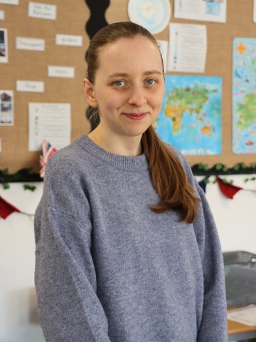 Miss Lauren Burrows