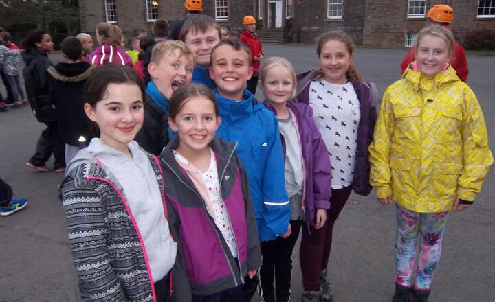 Image of Year 6 go to Lockerbie