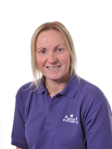 Mrs L Lawson