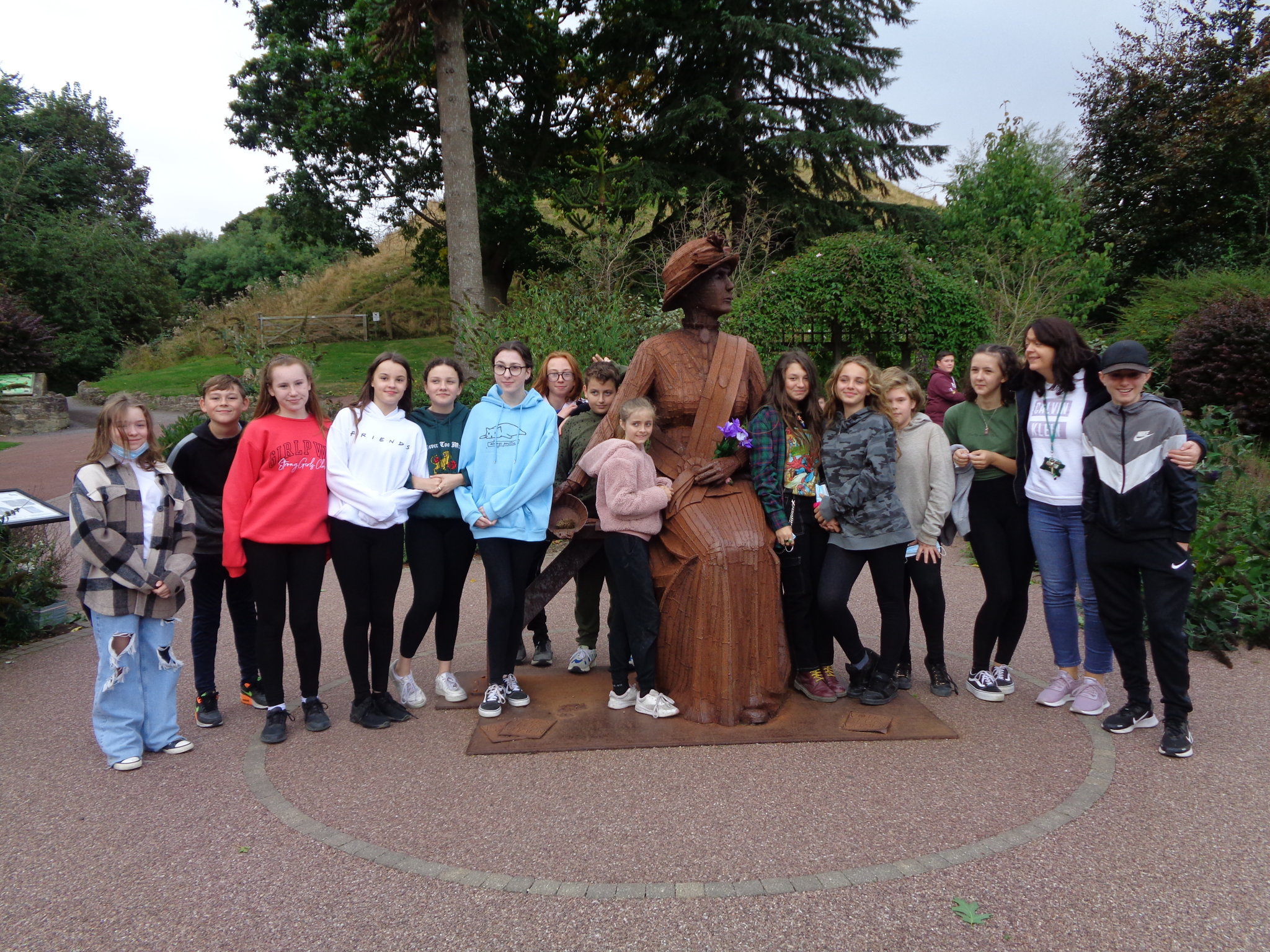 Image of WMS Y8 Public Sculpture Trip 