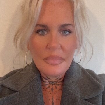 Ms Charlotte Sanchez