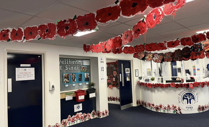 Image of Remembrance Day at Sinai