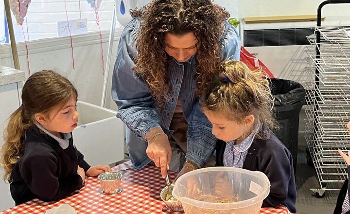 Image of Nursery make cheesecake for Shavuot