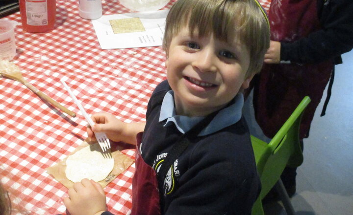 Image of Matzah Making in Nursery 