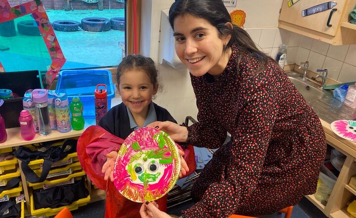 Image of Reception get creative with underwater Art activity