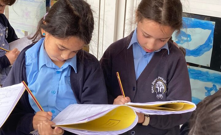 Image of English Learning Walk for Year 4