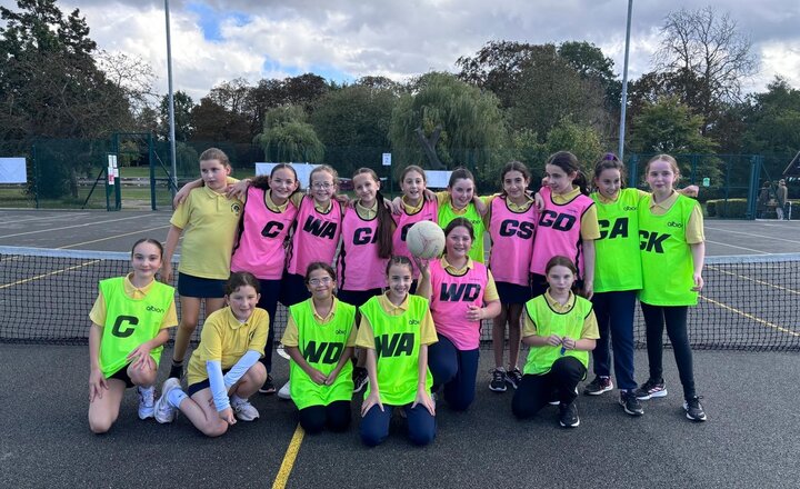 Image of KS2 netballers back on court 