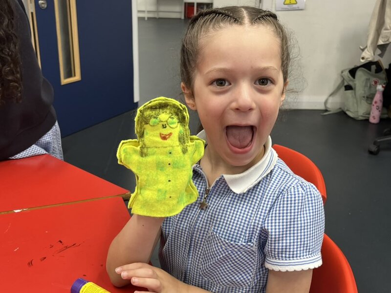 Image of Year 1 get creative making felt puppets in DT