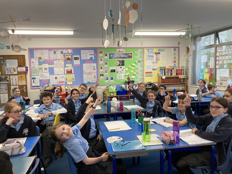 Image of Year 5 explore the solar system