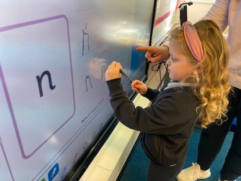 Image of Phonics lesson for Nursery 