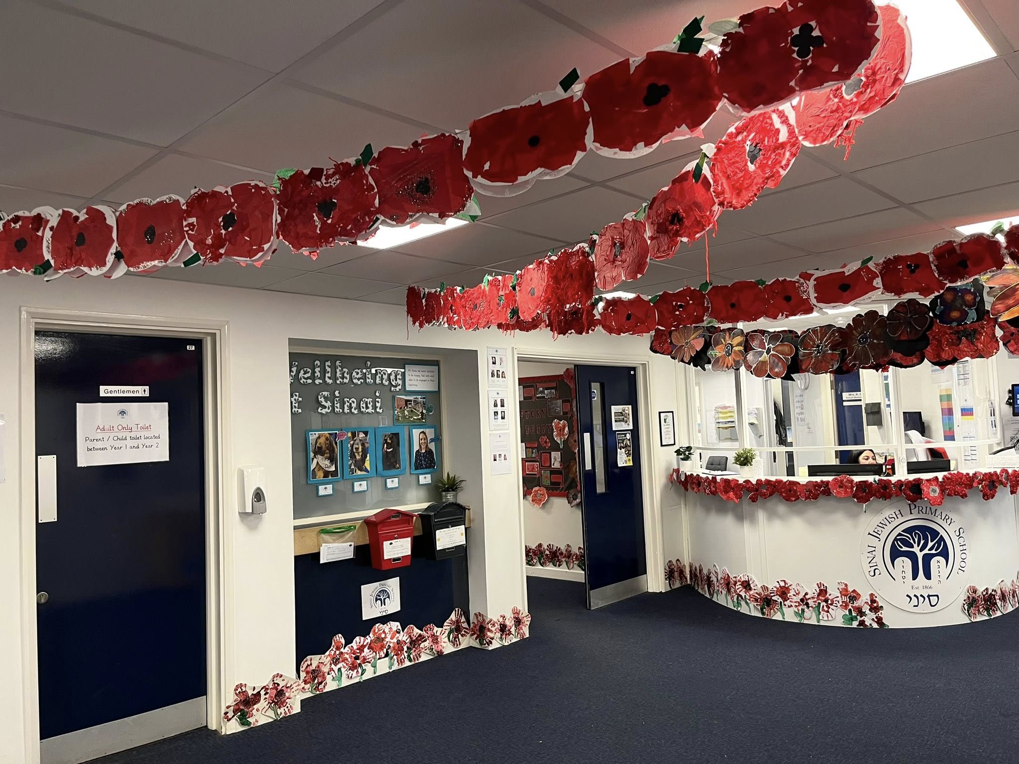 Image of Remembrance Day at Sinai