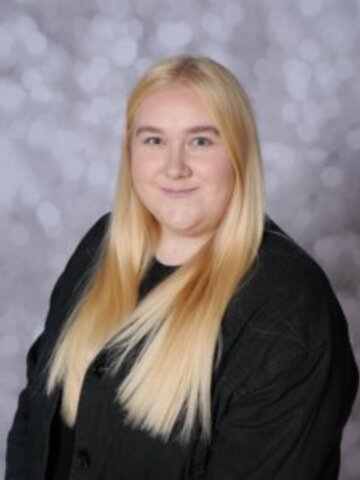 Miss J Piggott