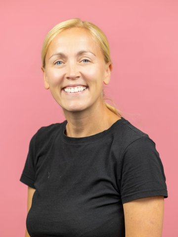 Nicola Hopkins