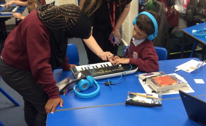 Image of In Music with Junior Jam, we are learning how to improvise on the keyboards.