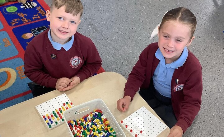 Image of Busy bees in class this morning - 12.5.25