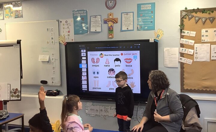 Image of Junior Jam - we learnt our body parts in Spanish.