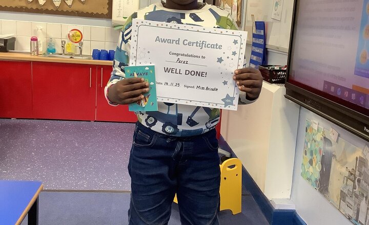 Image of Year 2’s Reader of the week is Perez!