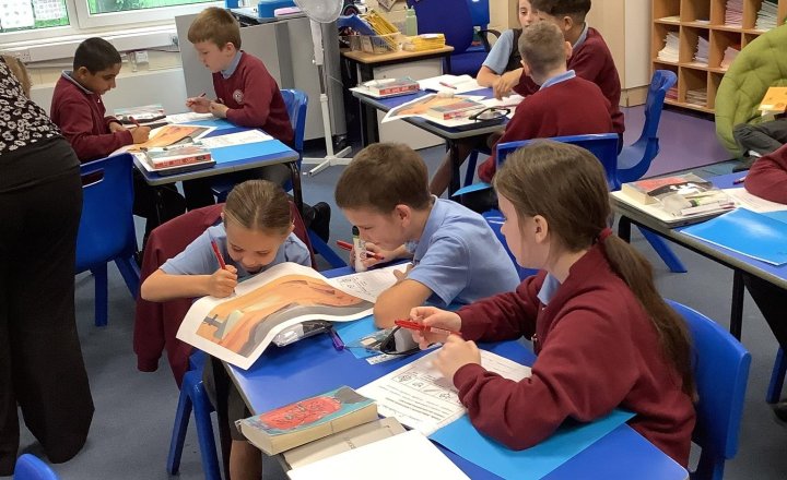 Image of Today we dived into our new English text by focusing on the illustrations. The class did a brilliant job predicting what the story will be about based on visual clues. See if your child can share their predictions with you at home tonight! 📖💭