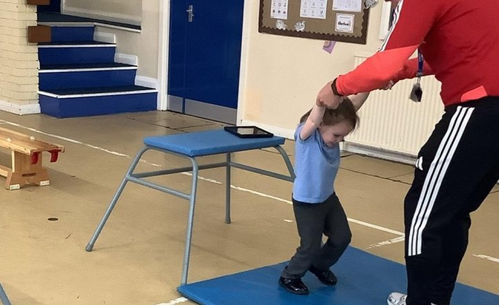 Image of Fantastic balancing and jumping in PE! ⭐️